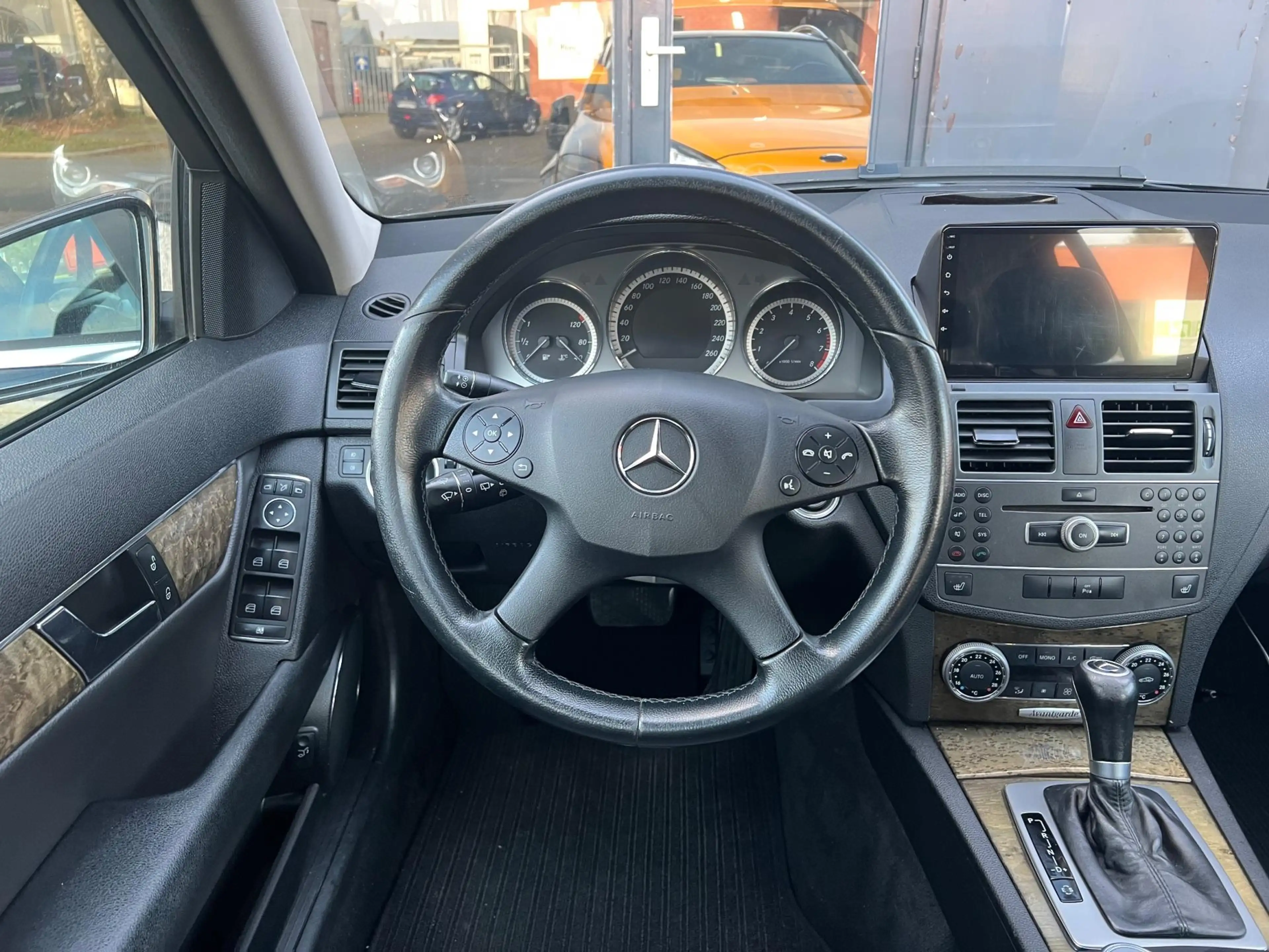 Mercedes-Benz C 180 Estate Avantgarde, Climate control, Cruise Control — photo 14