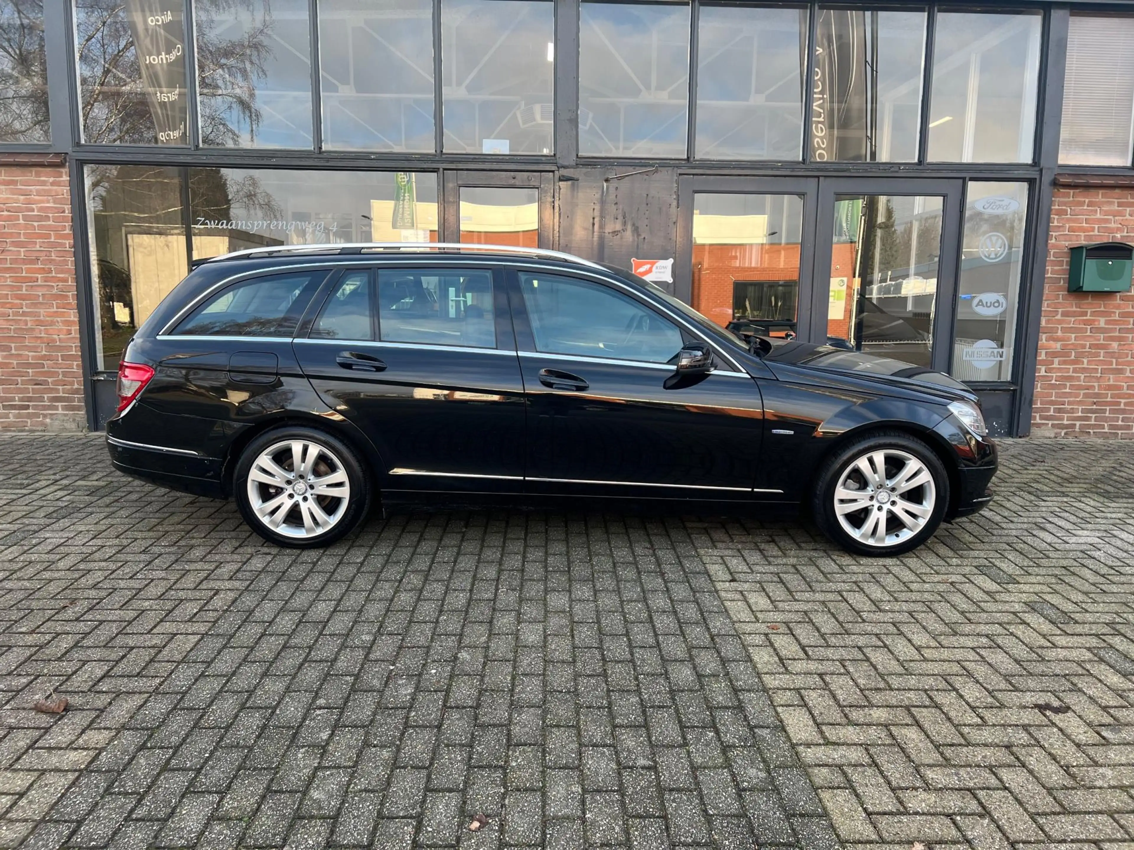 Mercedes-Benz C 180 Estate Avantgarde, Climate control, Cruise Control — photo 4