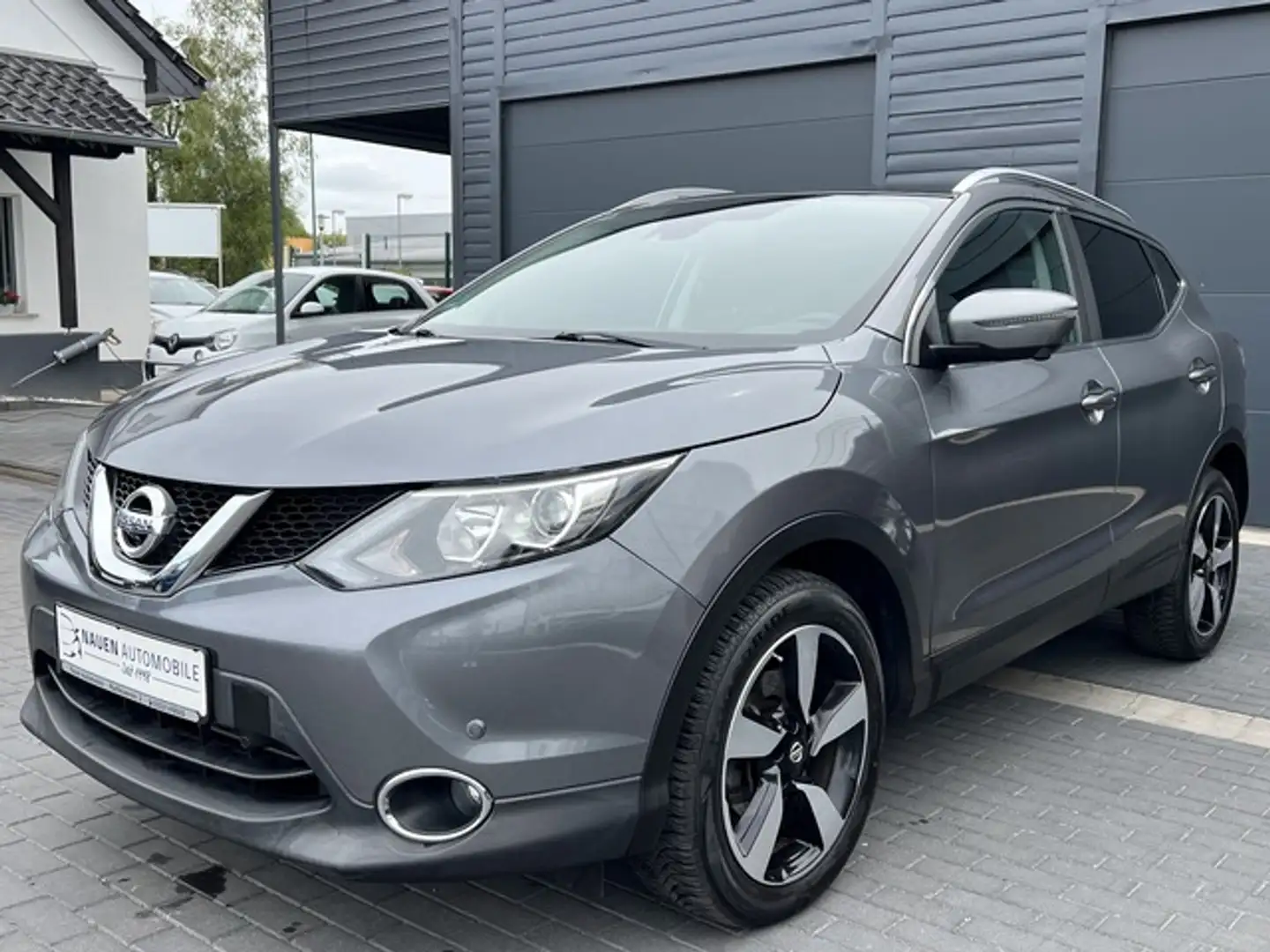 Nissan Qashqai 360 Nav+RFK+SHZ+Allwetter+360°+Panorama+ Grau - 1