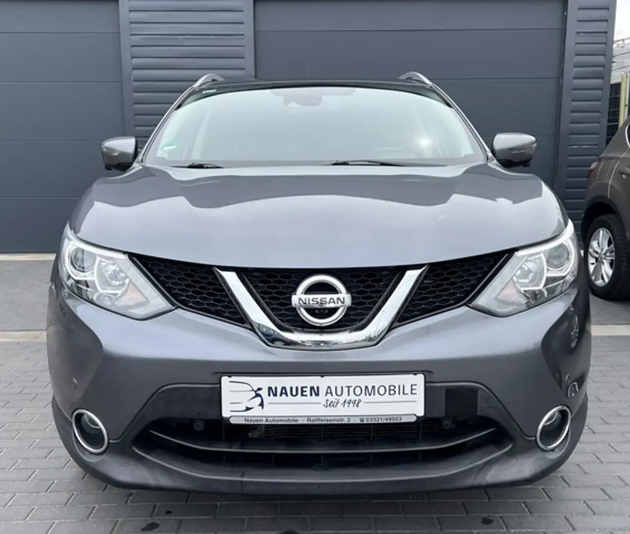 Nissan Qashqai 360 Nav+RFK+SHZ+Allwetter+360°+Panorama+ Grau - 2