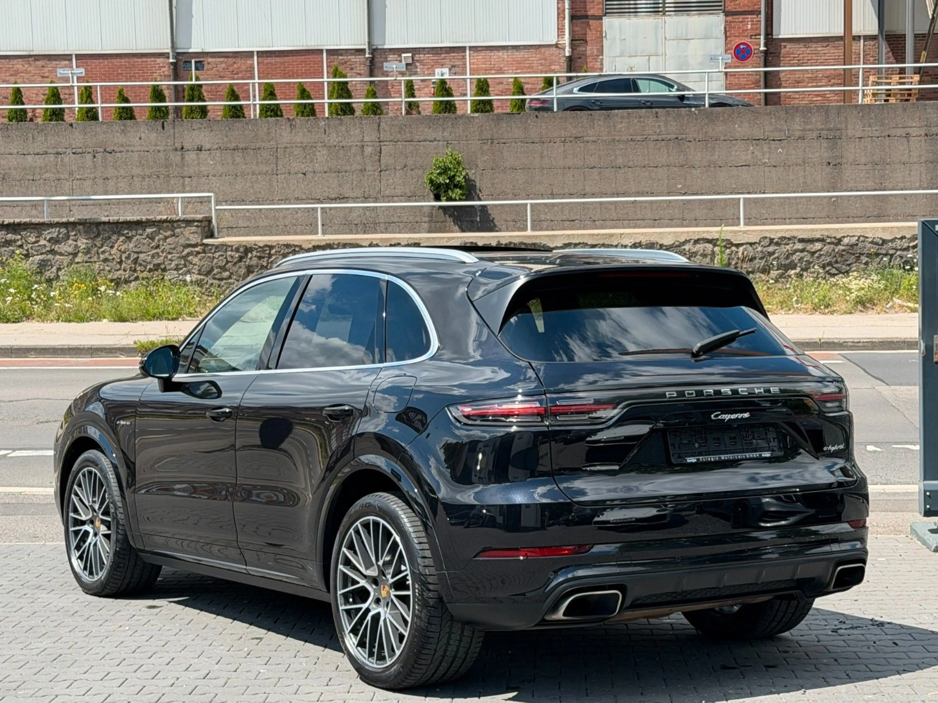 Porsche Cayenne E-Hybrid 1 Hand Panoramadach-Soft Close/ — photo 8