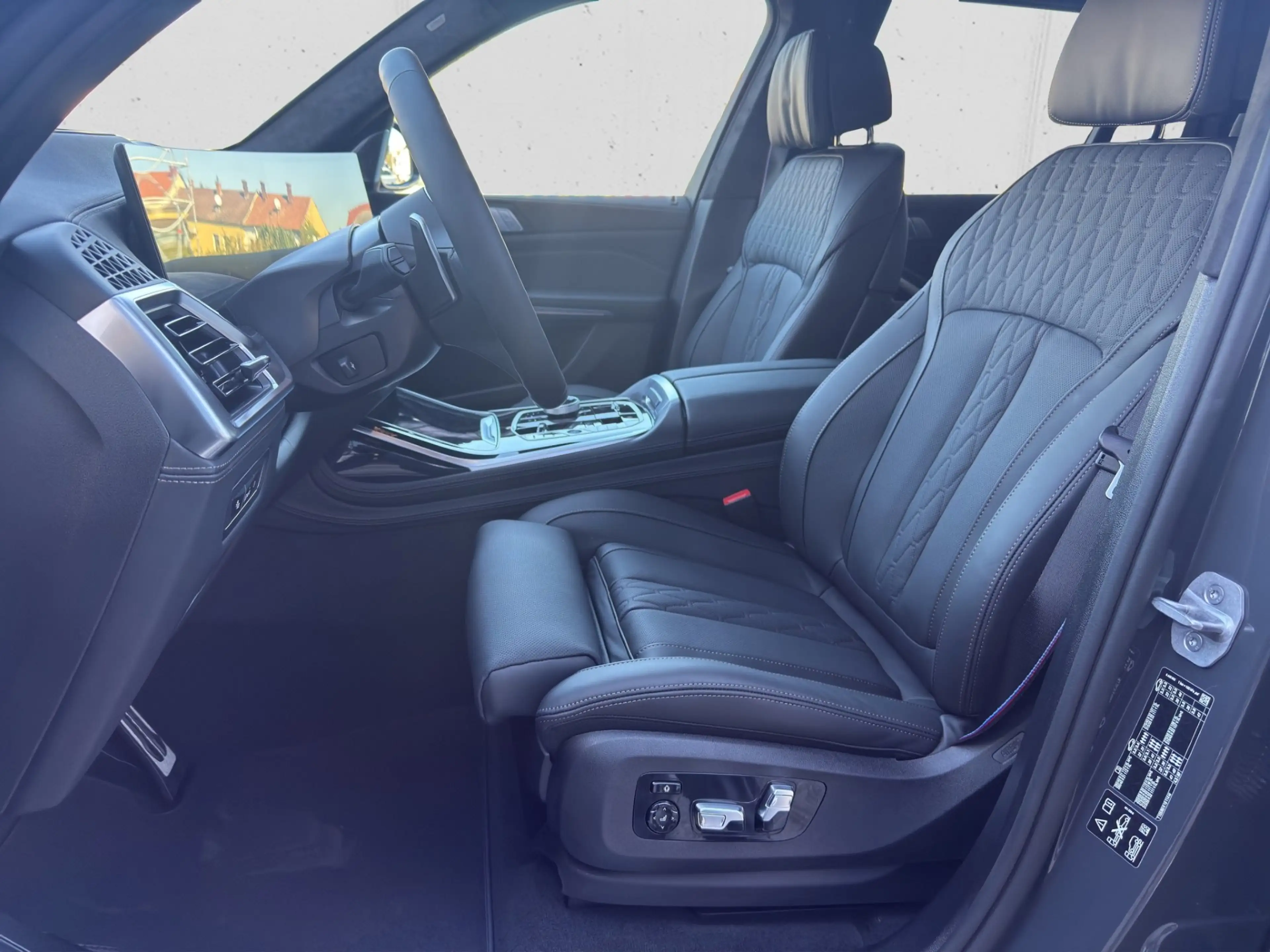 BMW X7 xDrive40d — photo 8