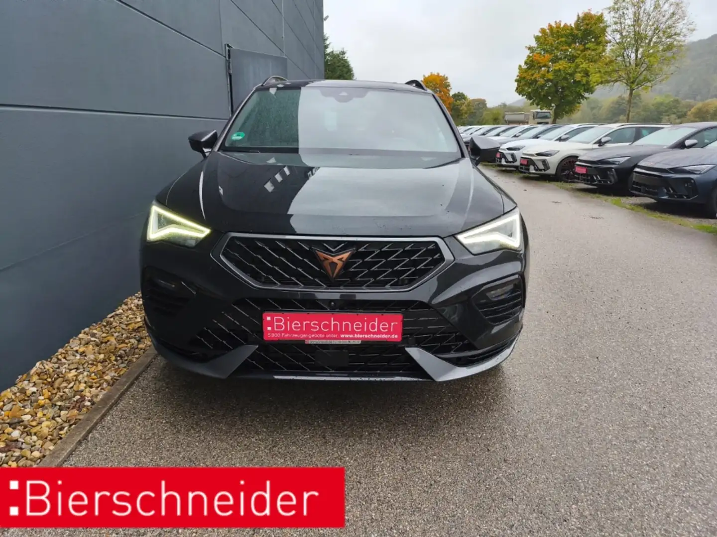 CUPRA Ateca 2.0 TSI DSG 4DRIVE PANO AHK eSITZ BEATS Schwarz - 2