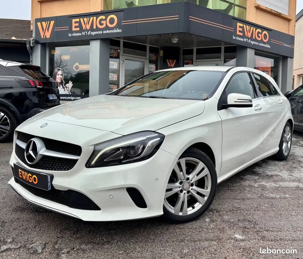 Mercedes-Benz A 180 1.6 180 120ch blueefficiency sensation Blanc - 1