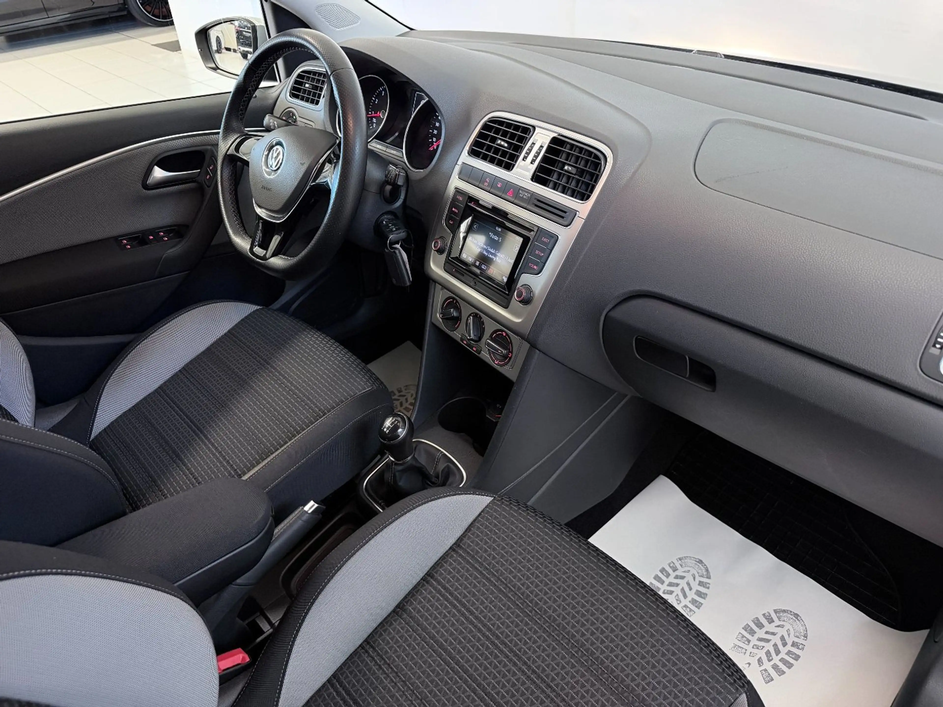 Volkswagen Polo Cross Cross Polo*1.BESITZ* — photo 14