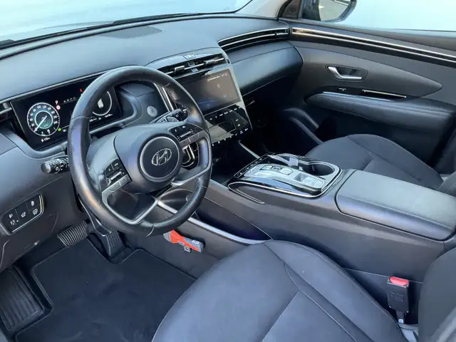 Hyundai Tucson view 4