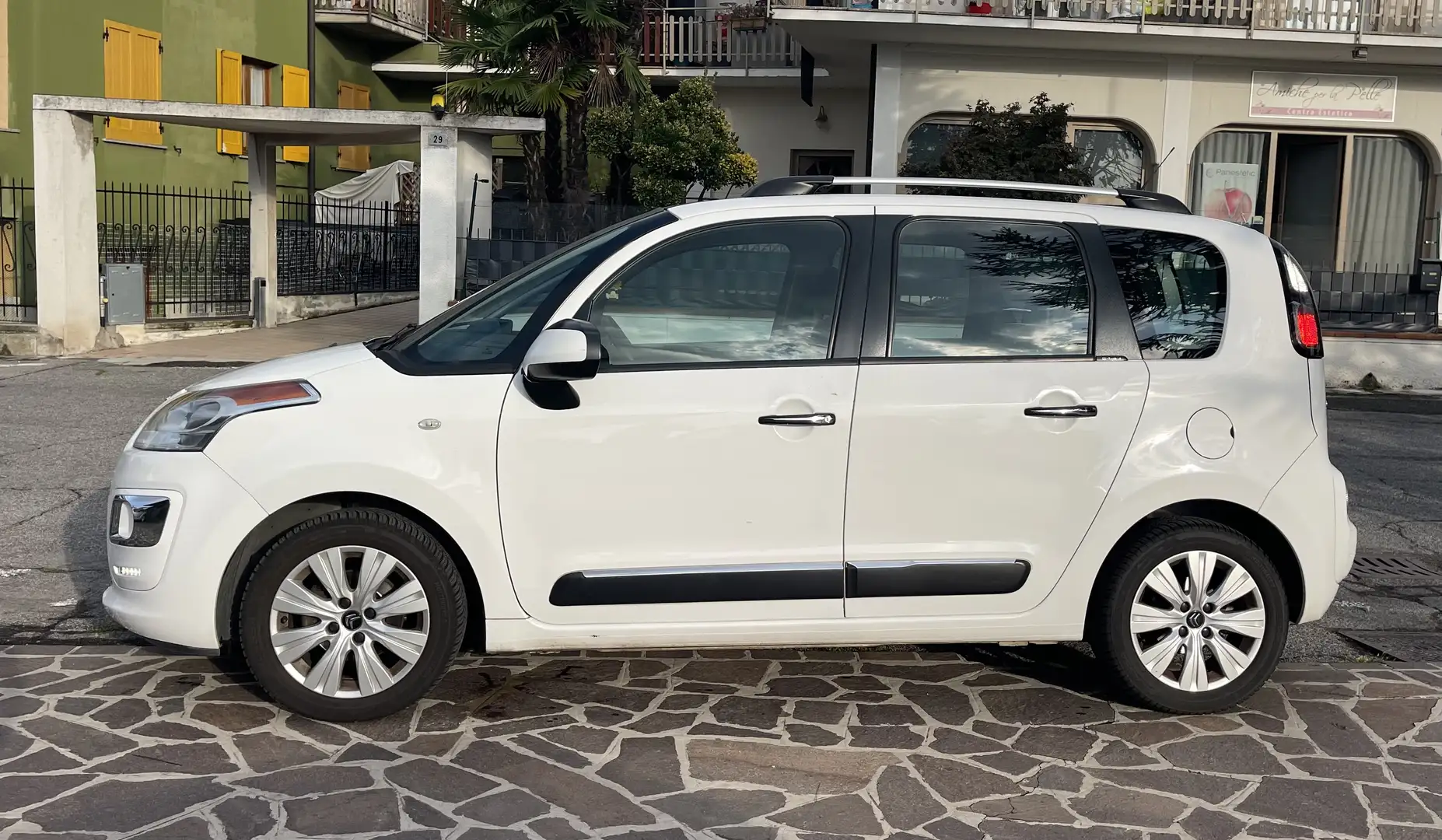 Citroen C3 Picasso 1.6 Gasolio BlueHdi Bianco - 2