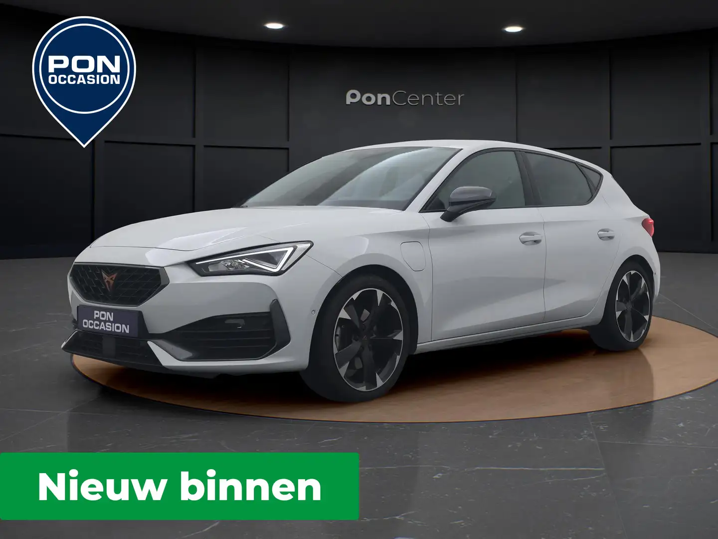 CUPRA Leon 1.4 e-Hybrid Business | Camera | 18"| Sportstoelen Wit - 1