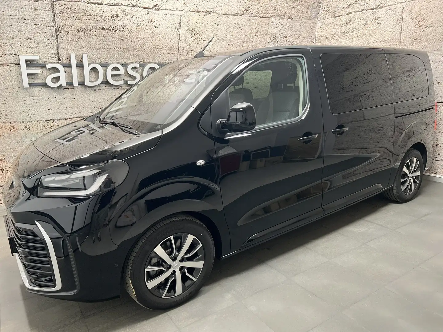 Toyota Proace Verso 2,2 D-4D AT Teamplayer + Navi + Schiebetüren Schwarz - 2
