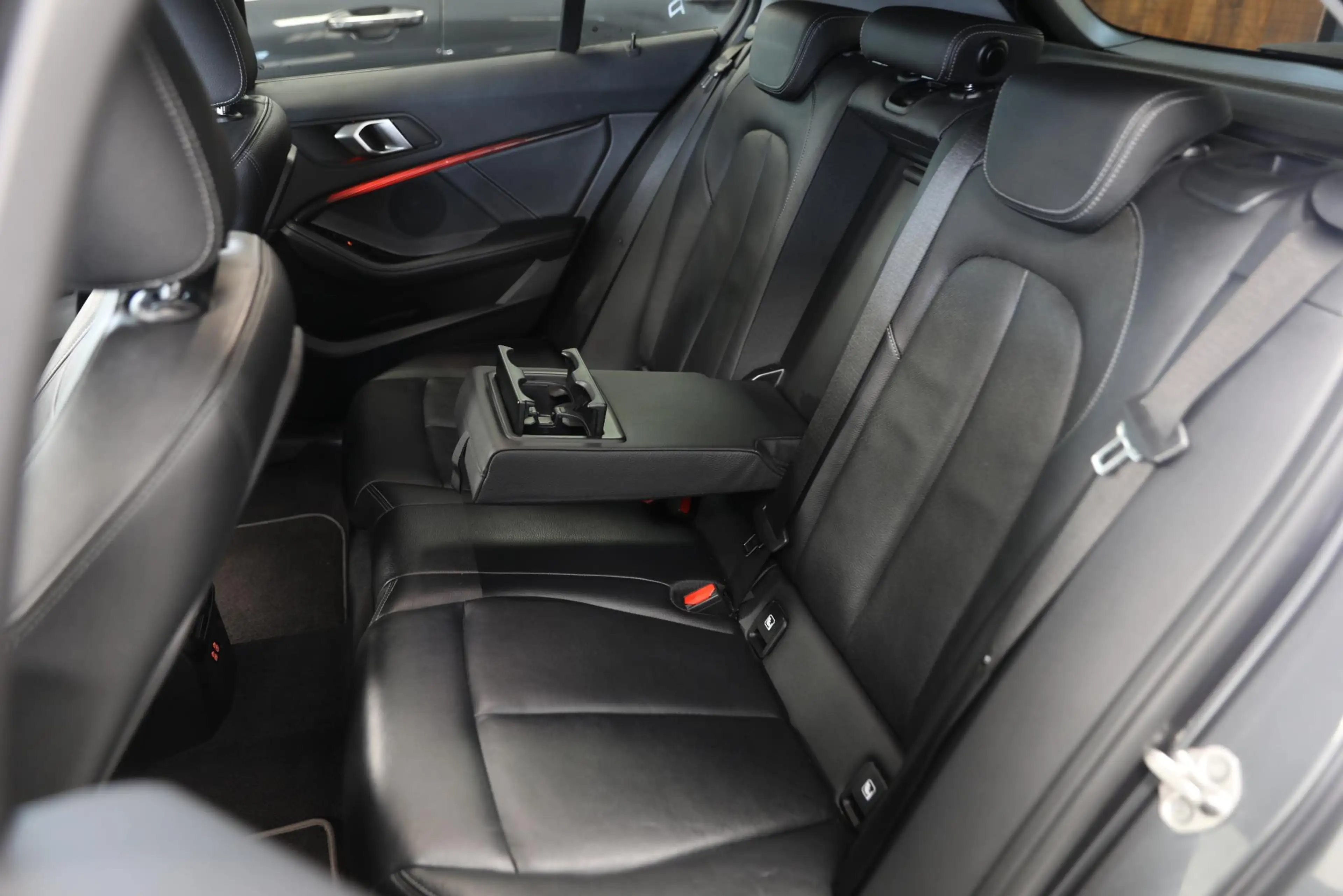 BMW 120 1-serie 120i High Executive | M-Sportstuur | Leer — photo 4