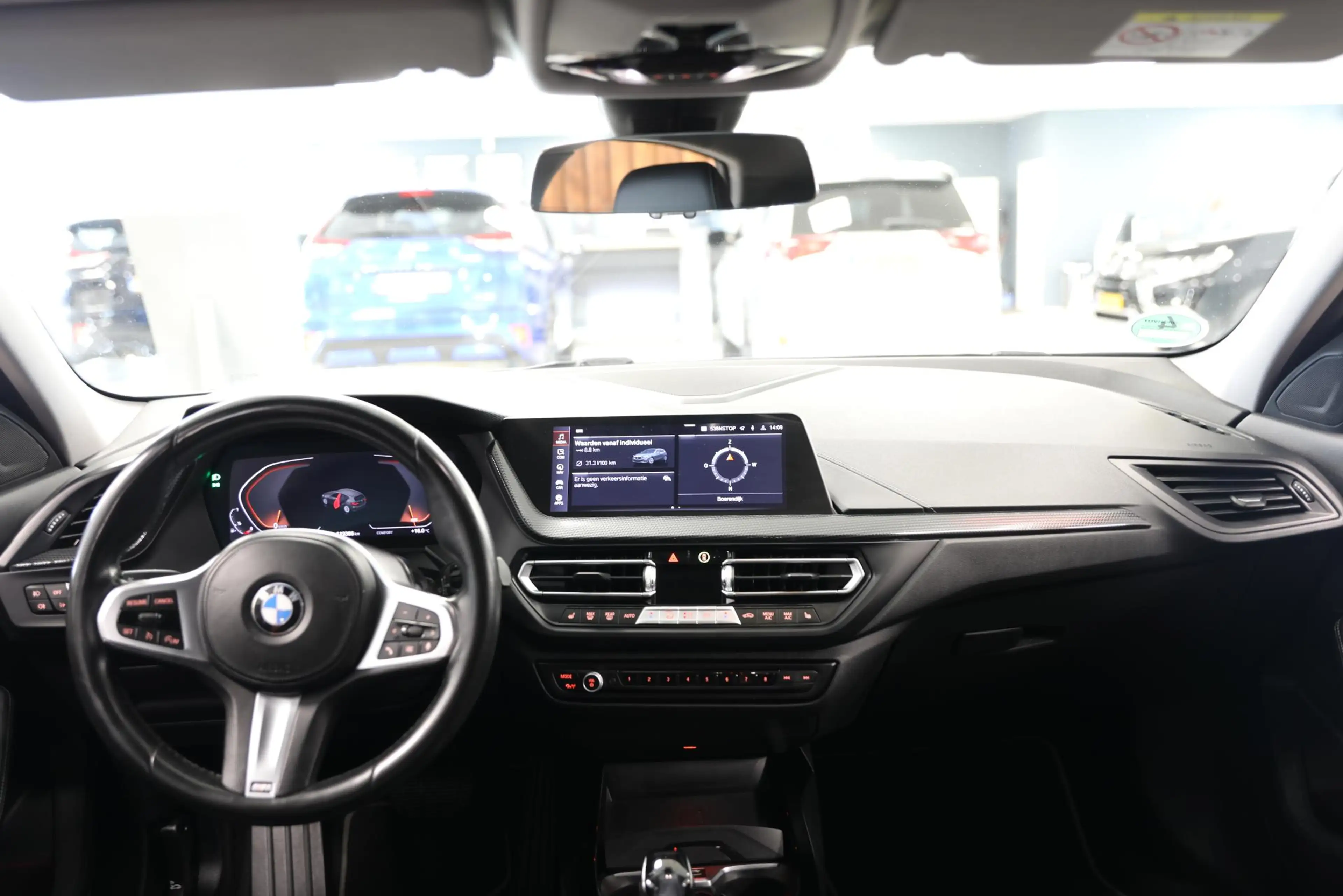 BMW 120 1-serie 120i High Executive | M-Sportstuur | Leer — photo 7