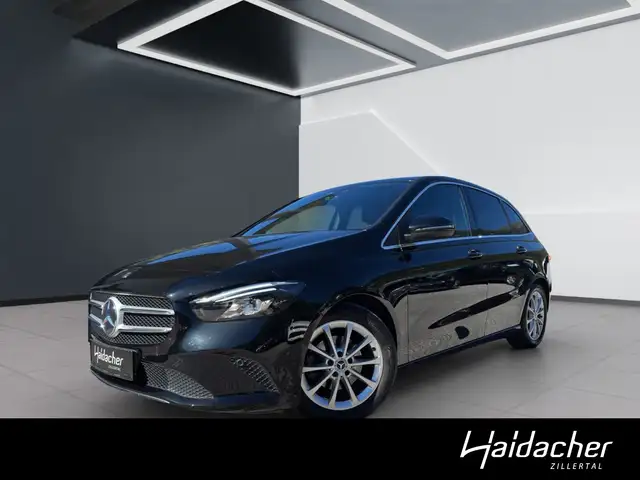 Mercedes-Benz B 180 d Leder RKam Klima Shz Ambi eHeck Navi