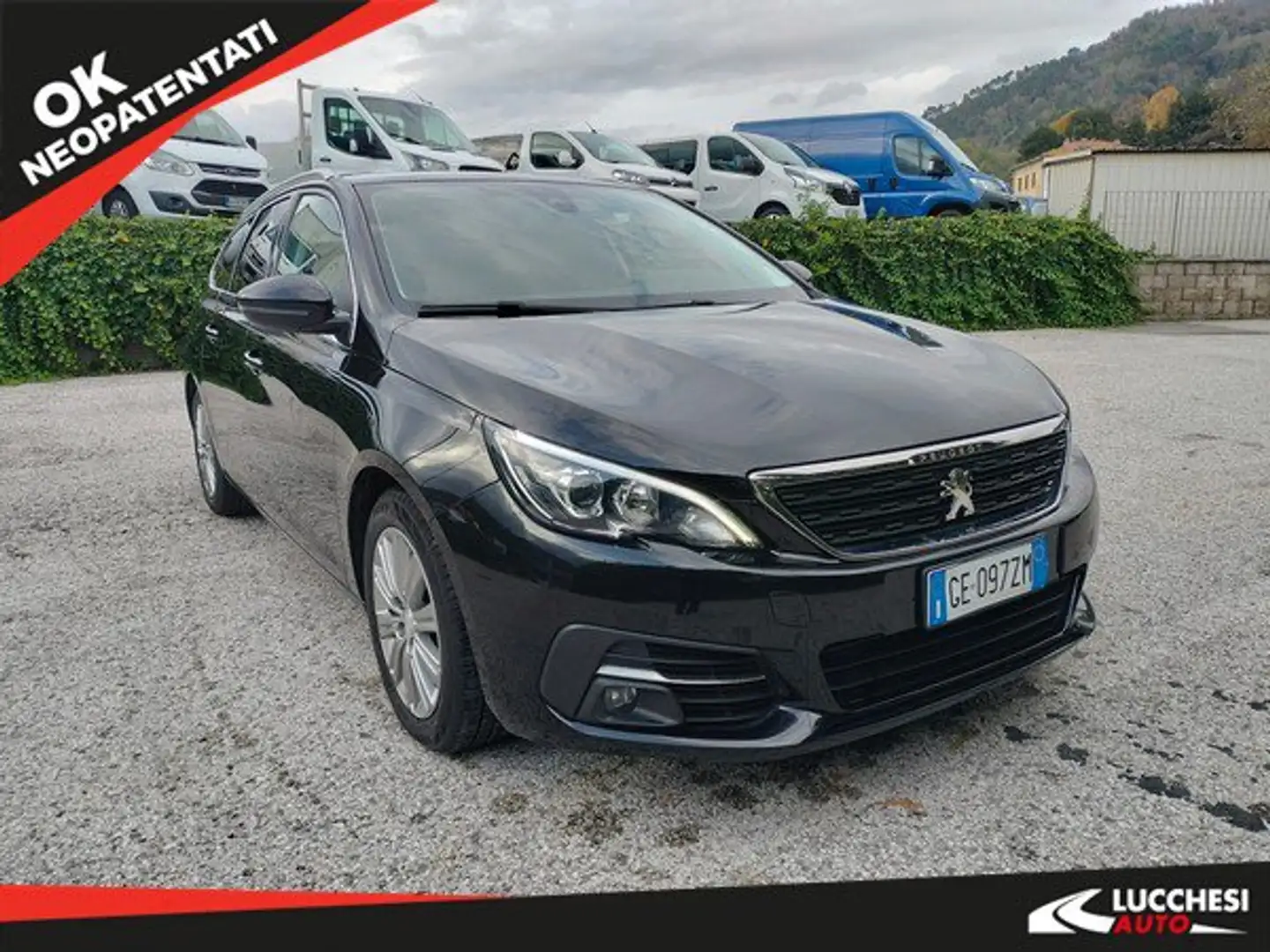 Peugeot 308 308 BlueHDi 130 S&S EAT8 SW Active Business Noir - 1