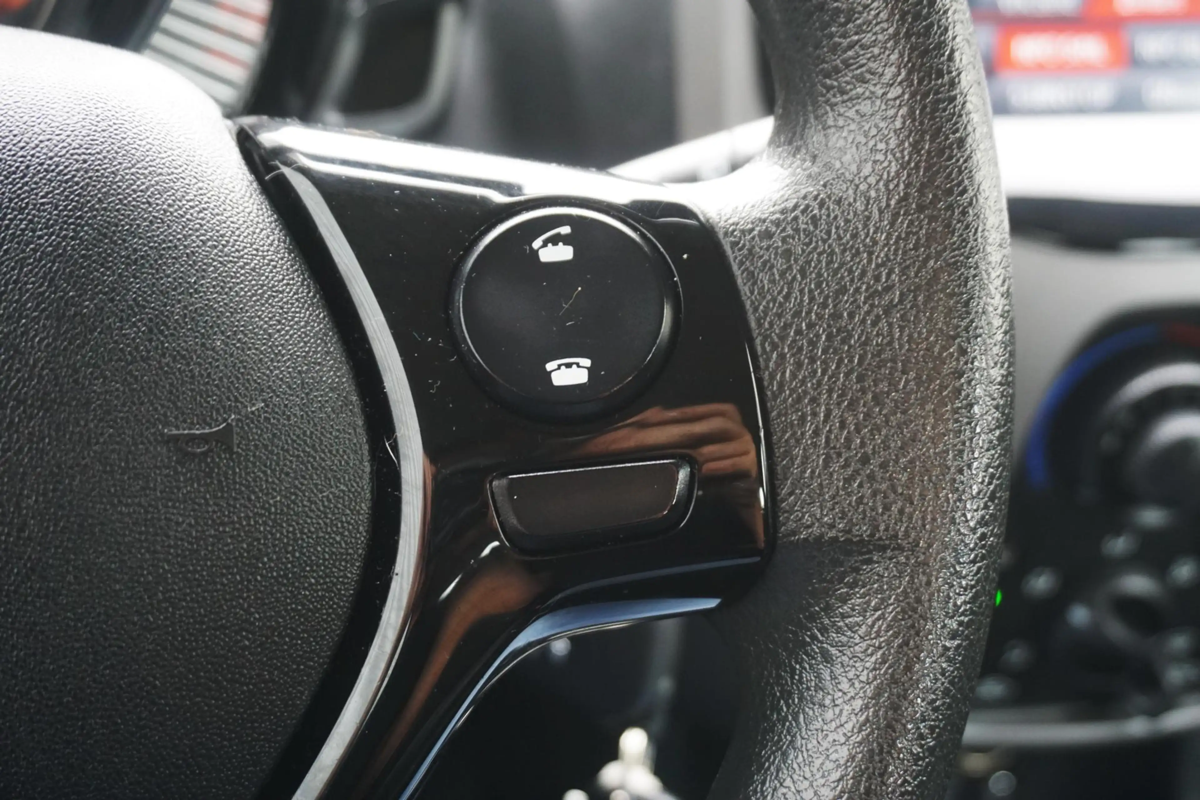 Peugeot 108 1.0 e-VTi Active/CARPLAY/CAMERA/DAB/AIRCO! — photo 15