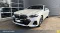 BMW 520 iA M-Sport Navi HUD AHK ACC 360° adLED StdHzg Weiß - thumbnail 1