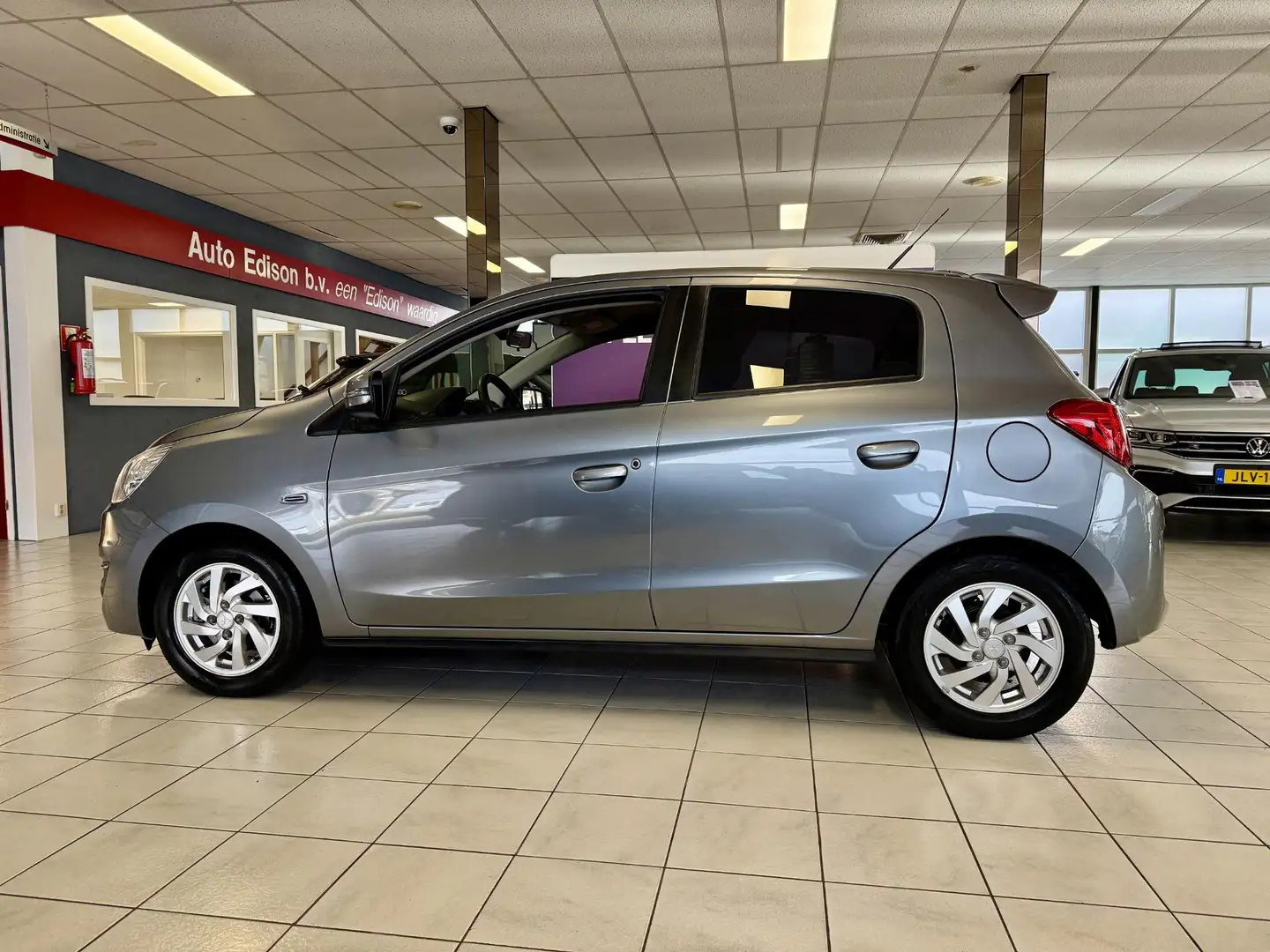 Mitsubishi Space Star 1.2 Advance *1e EIG*KEYL*CRUISE*APP*NAVI*CLIMA* Gris - 2