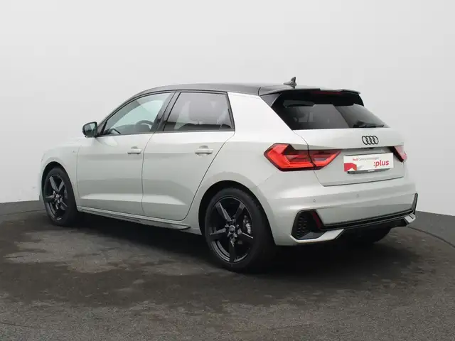 Audi A1 view 5