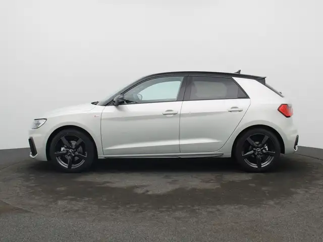 Audi A1 view 4
