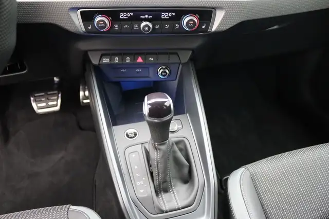 Audi A1 view 12