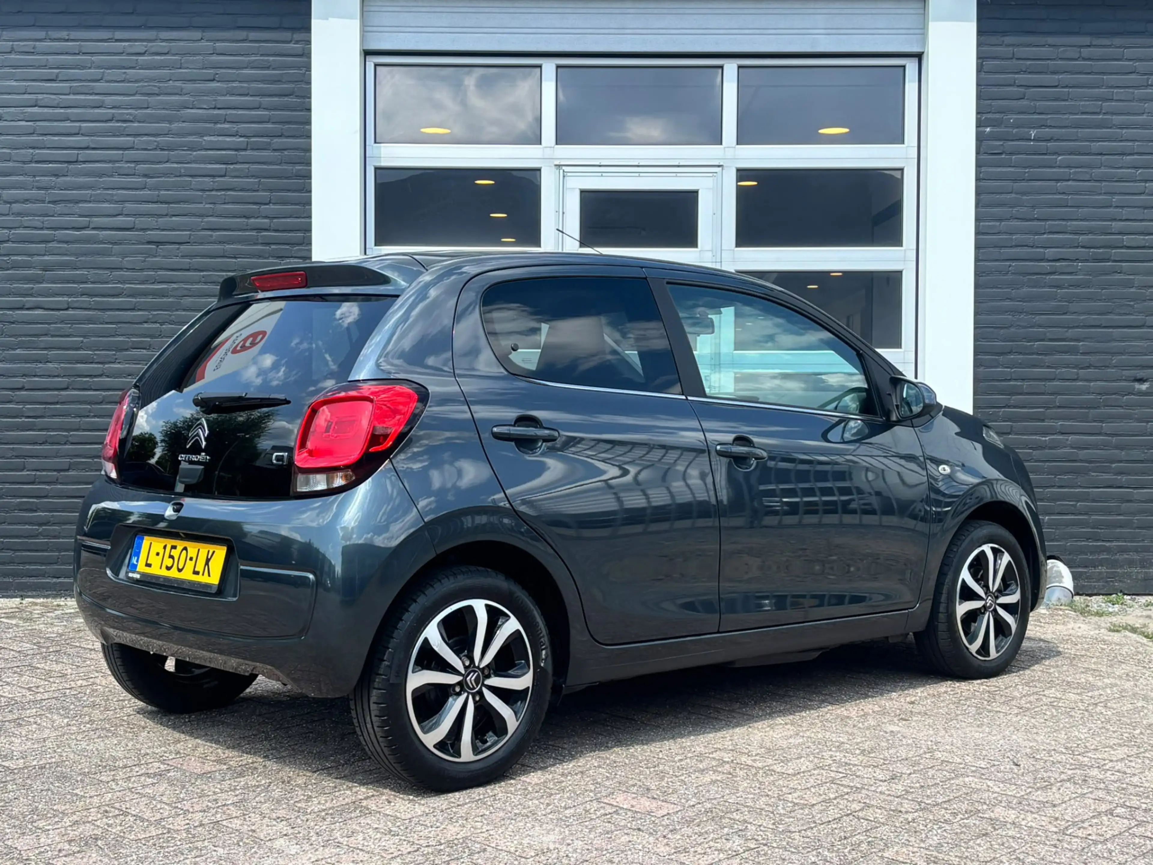 Citroen C1 1.0 VTi Shine Carplay | Airco | Camera achter | LM — photo 10