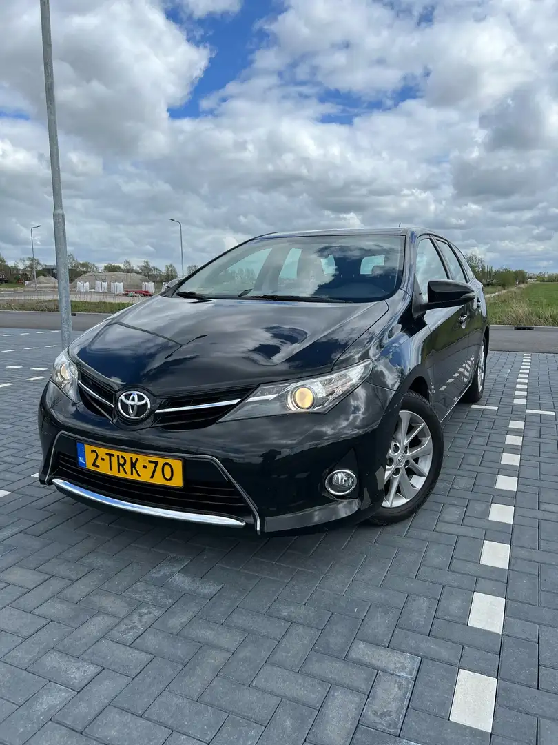 Toyota Auris Touring Sports 1.3 Vvt-i Černá - 2