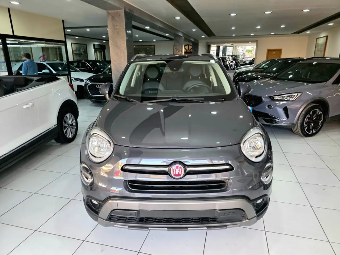 Fiat 500X Cross 1.6 MultiJet 130CV Navi e Pelle Gris - 2
