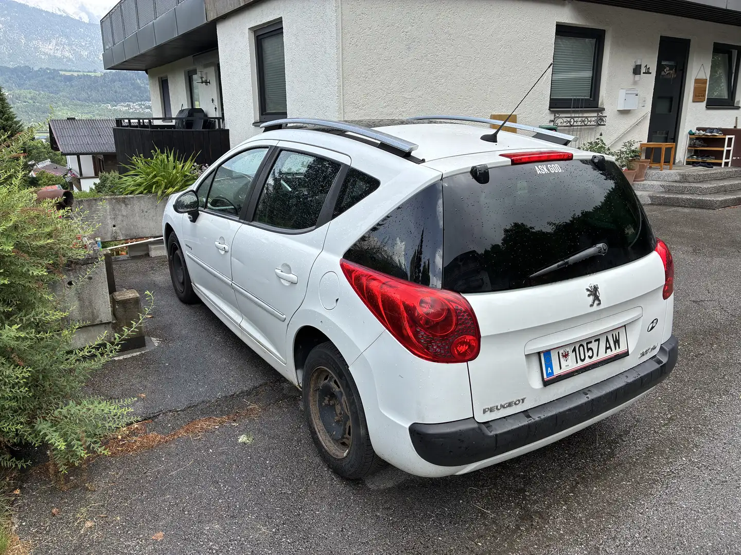 Peugeot 207 Premium Weiß - 2