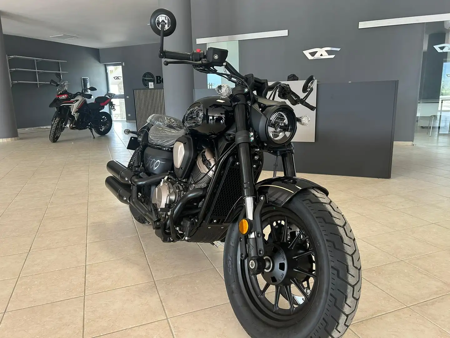 Benda Chinchilla 500 Nero - 1