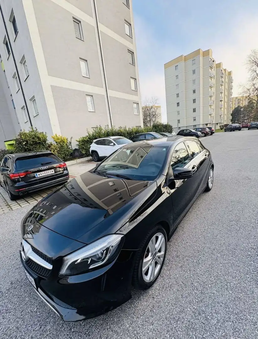 Mercedes-Benz A 160 d Noir - 2