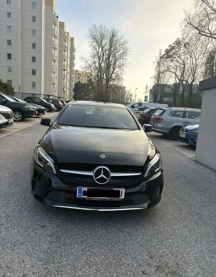 Mercedes-Benz A 160 d Noir - 1