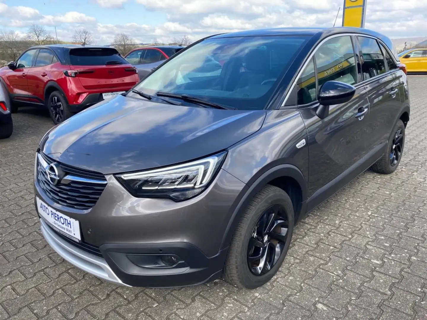 Opel Crossland X 1.2 Start/Stop Automatik Innovation (P7) Grau - 1
