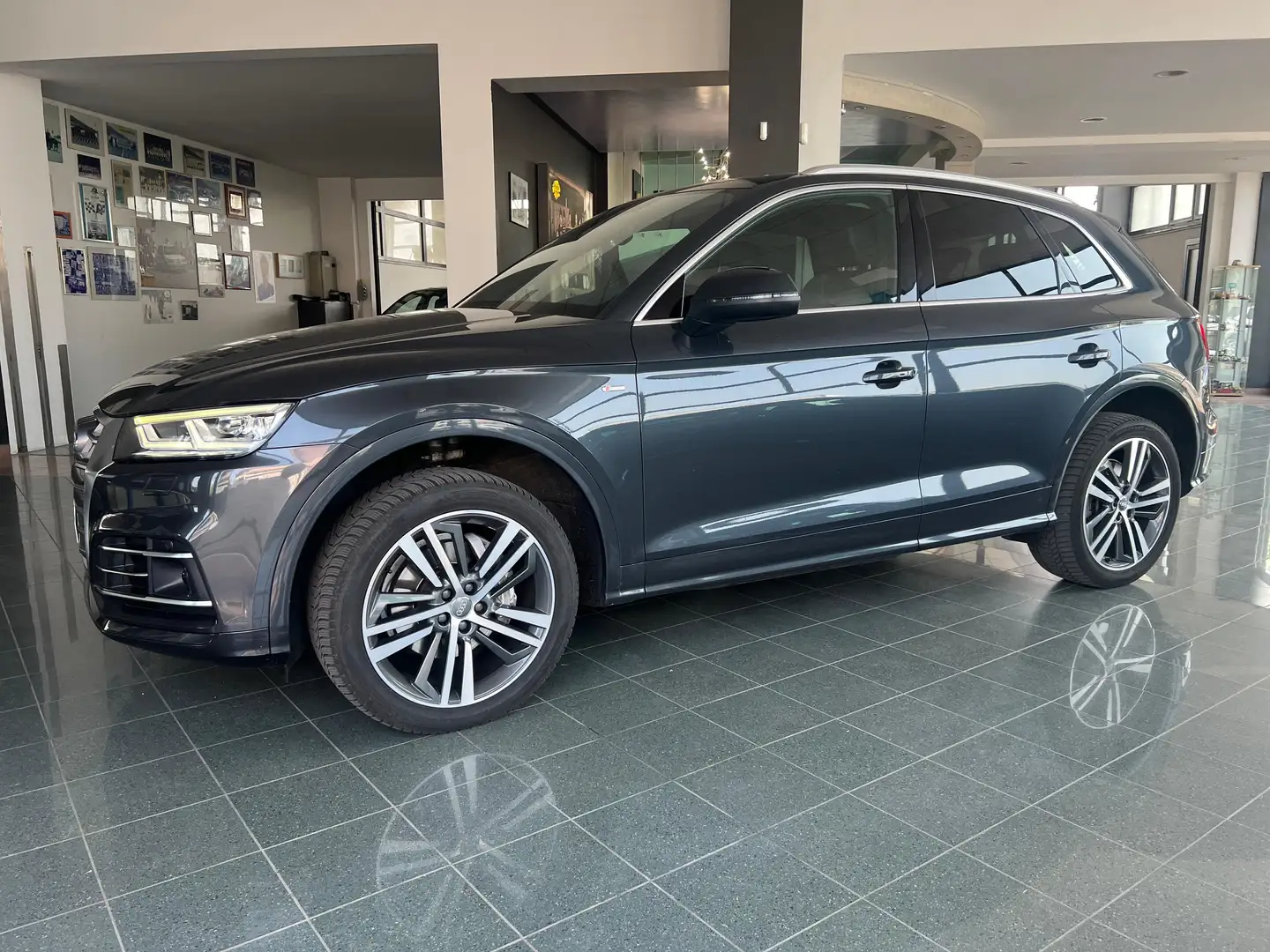 Audi Q5 Q5 II 2.0 tdi S line Plus quattro 190cv s-tronic Zwart - 1