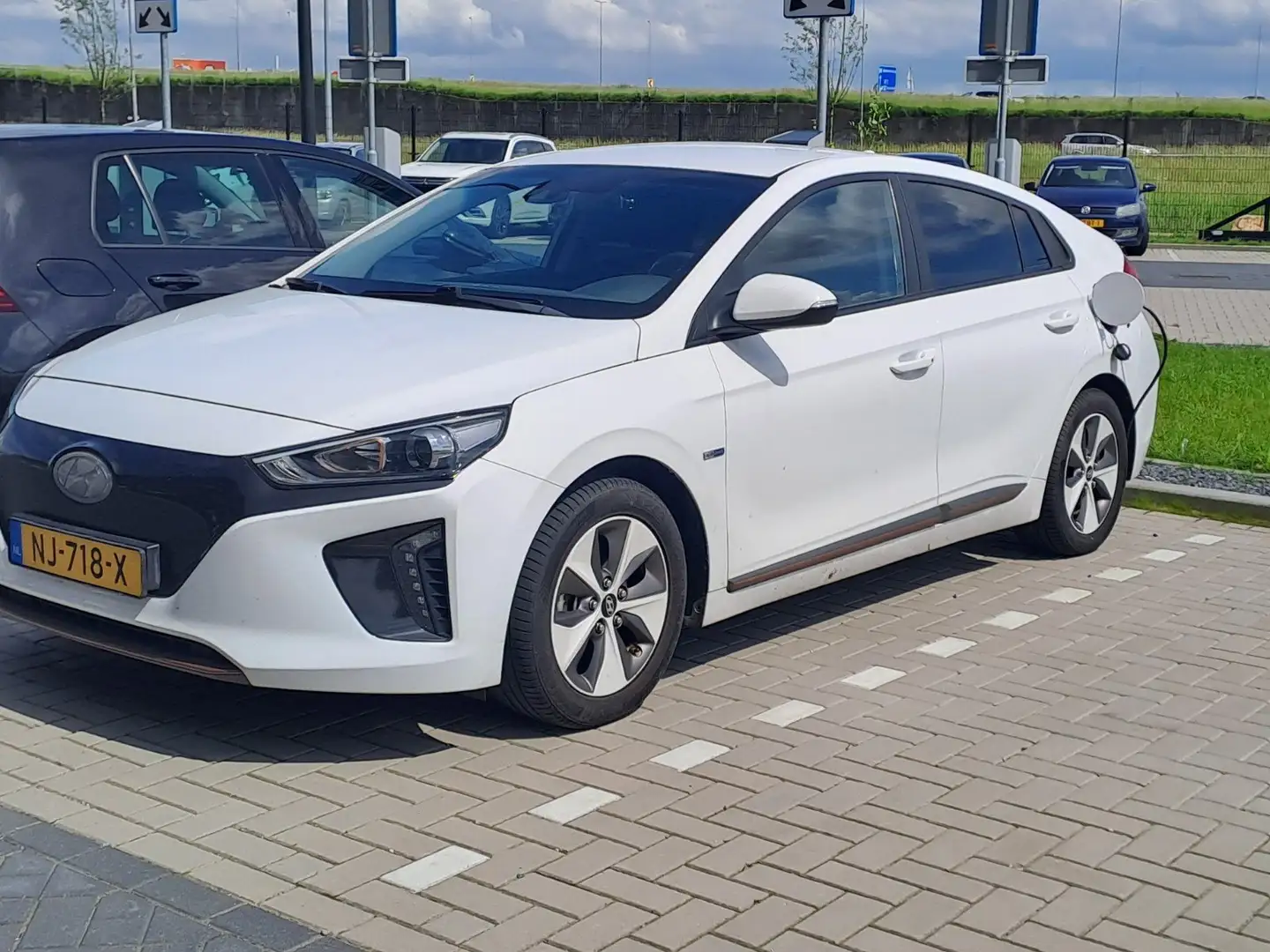 Hyundai IONIQ IONIQ Comfort EV Wit - 1