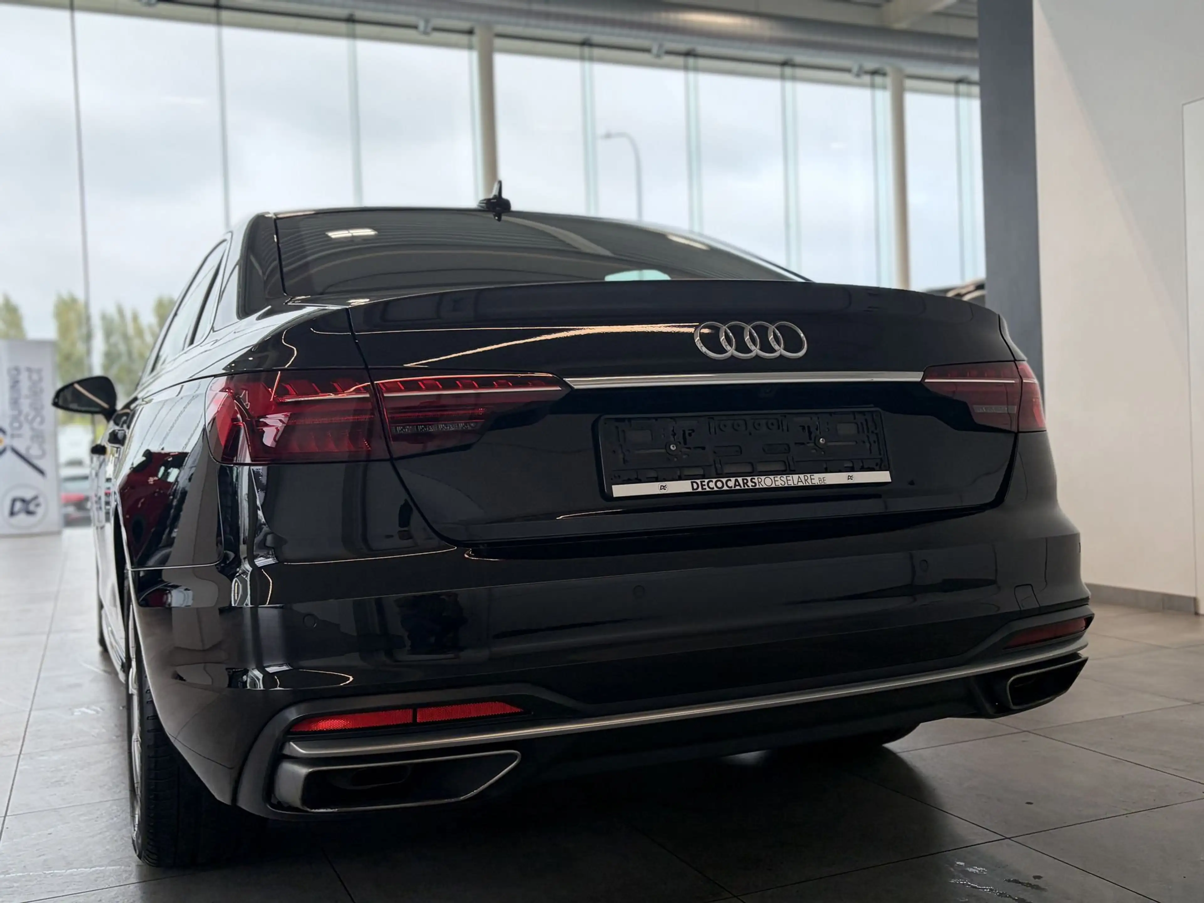 Audi A4 Apple Carplay - Android Auto / Camera / Zetelverwarming / Sfeerverlichting / — photo 9