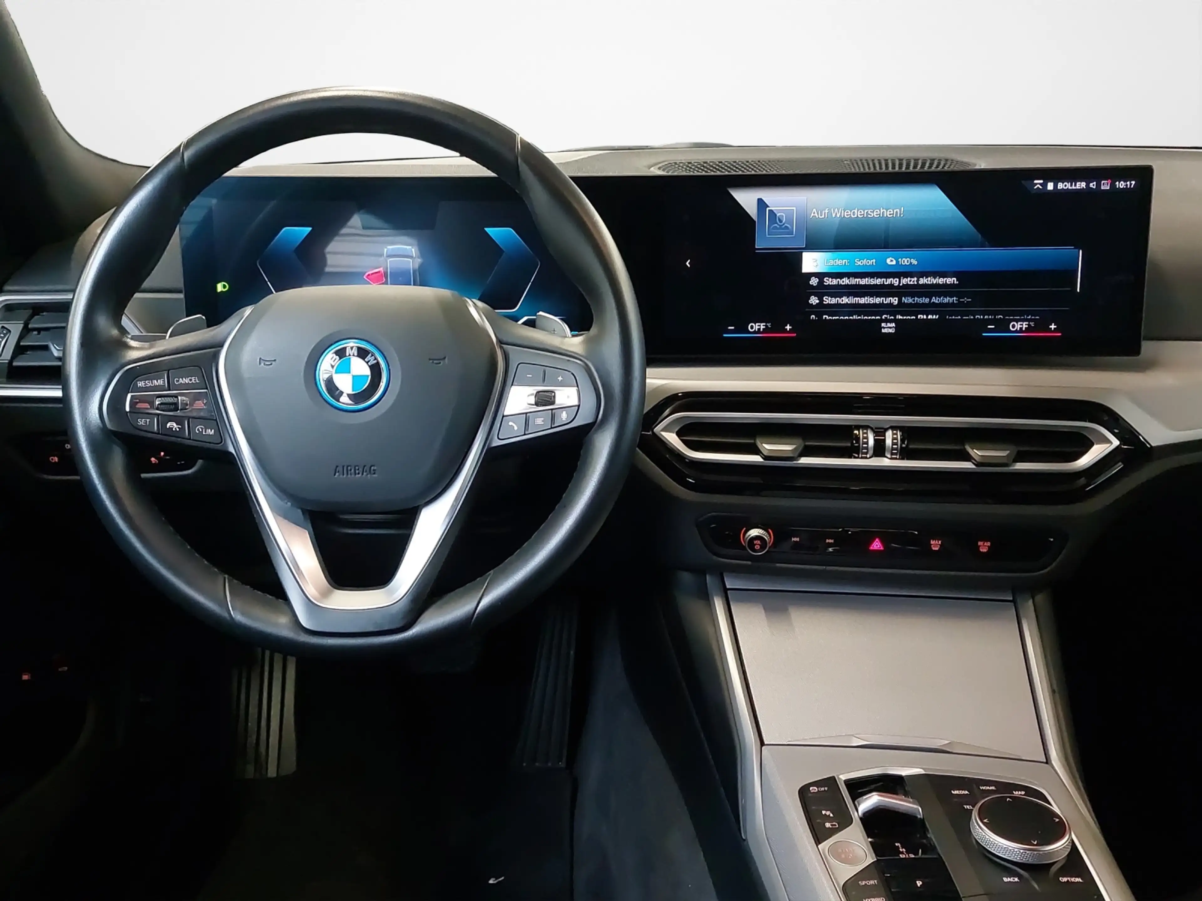 BMW 320 e Touring 320 e — photo 8