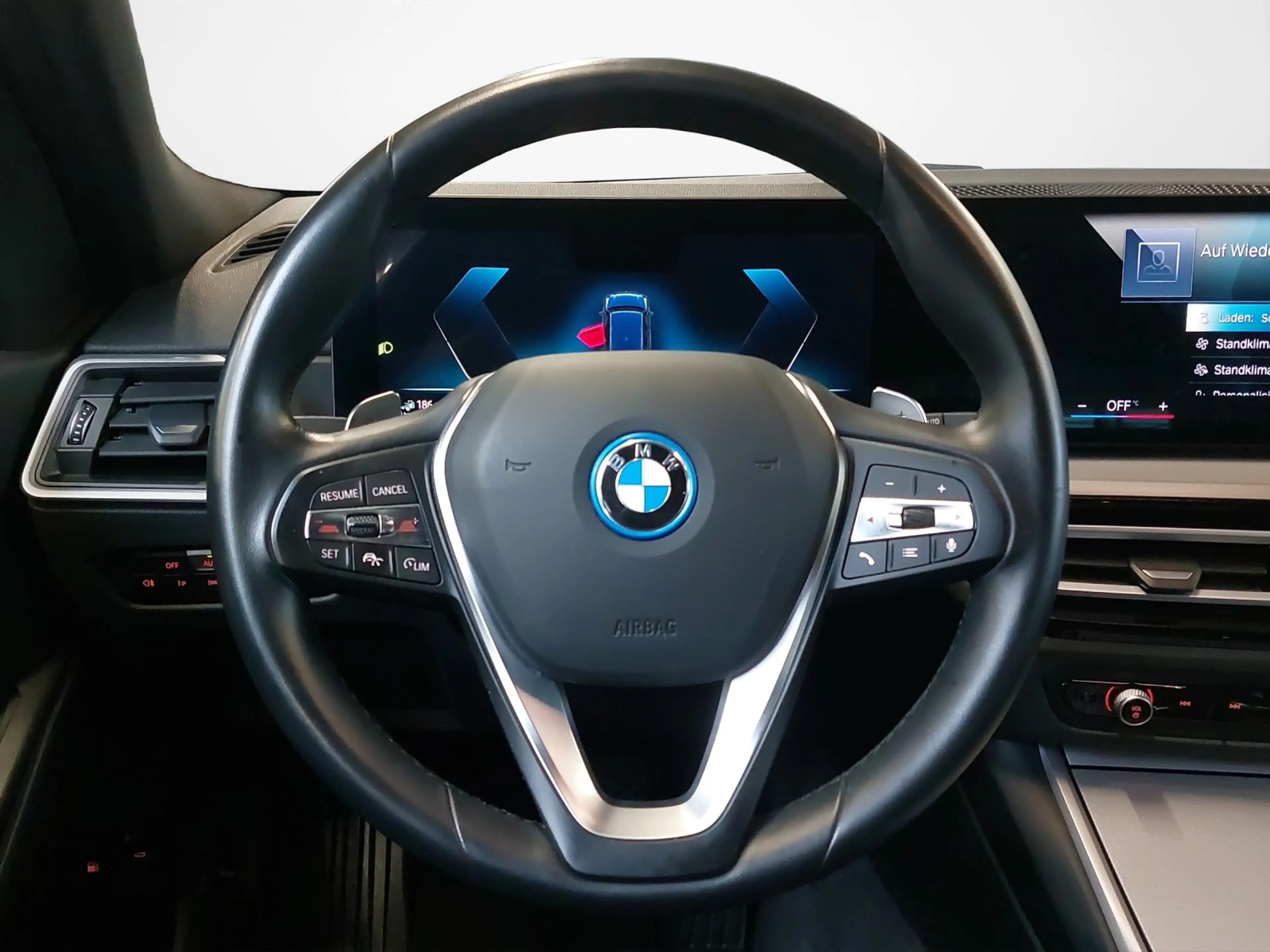 BMW 320 e Touring 320 e — photo 9