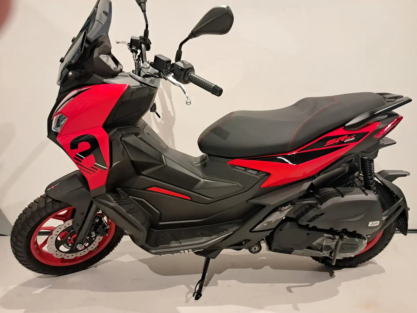Aprilia SR GT 125 Sport ABS Rojo - 1