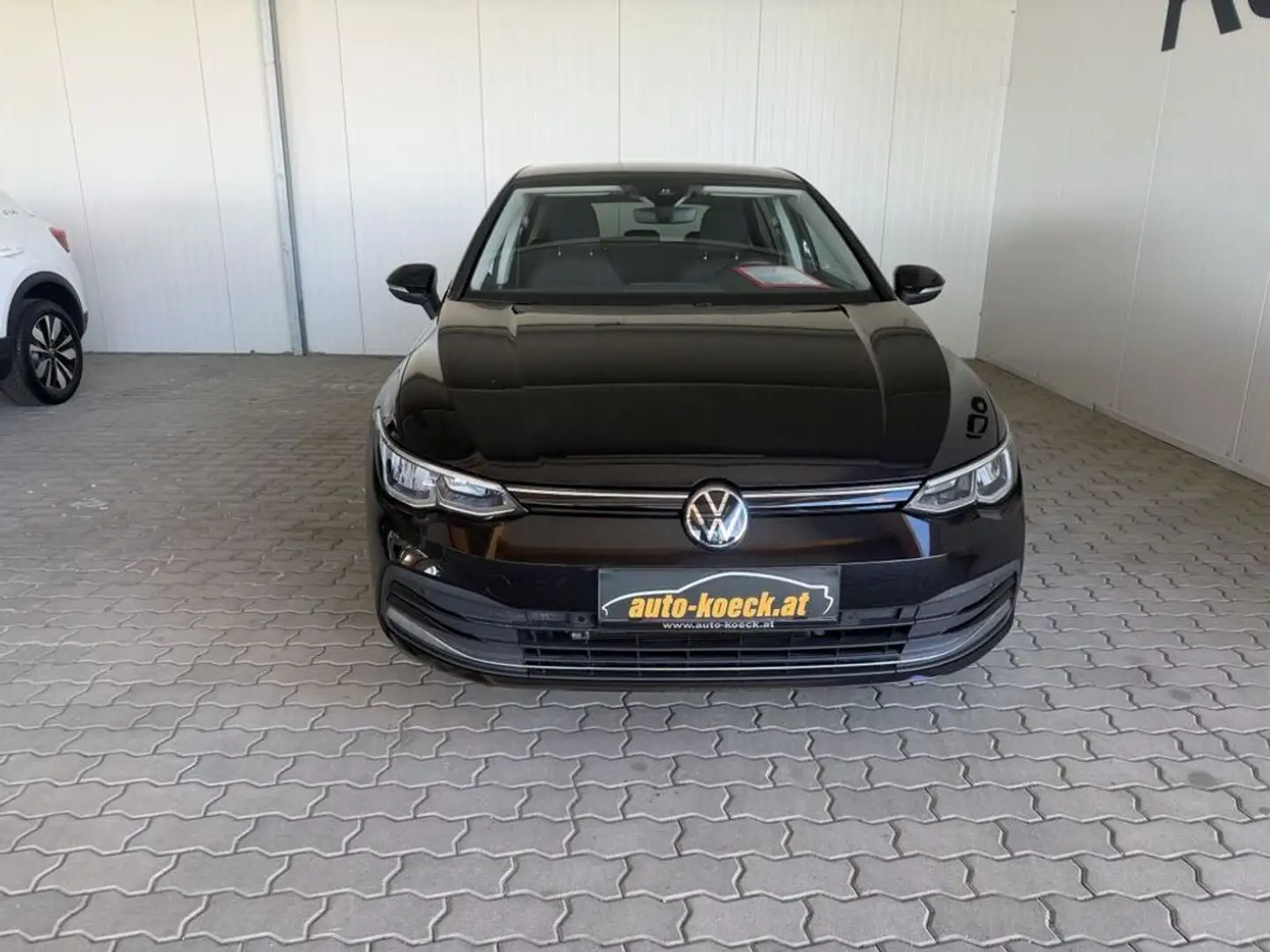 Volkswagen Golf Life Schwarz - 2