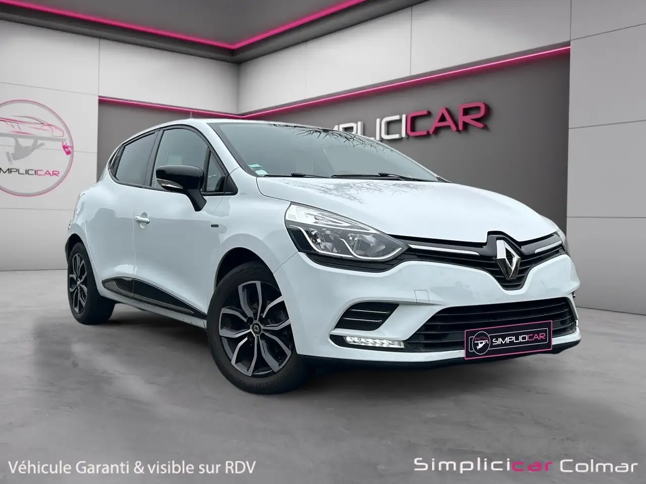 Renault Clio TCe 75 E6C Limited
