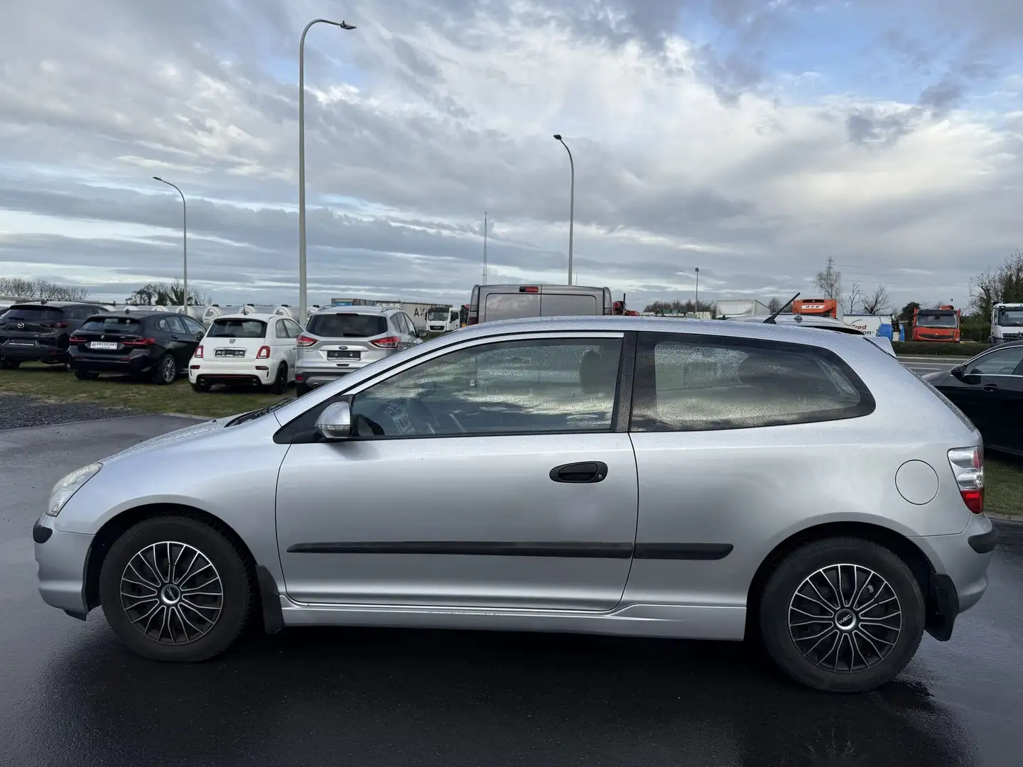 Honda Civic Automaat - Radio CD Silber - 1