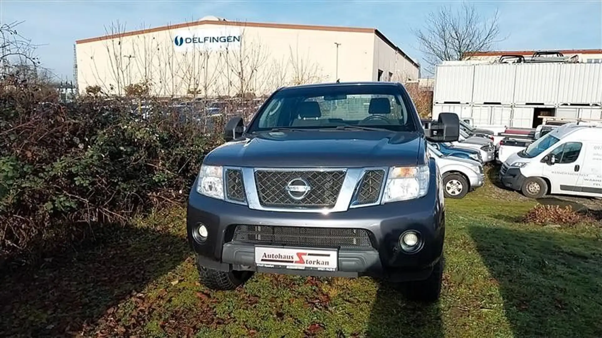 Nissan Navara King Cab SE - "Wohnkabinenfertig" Grau - 1