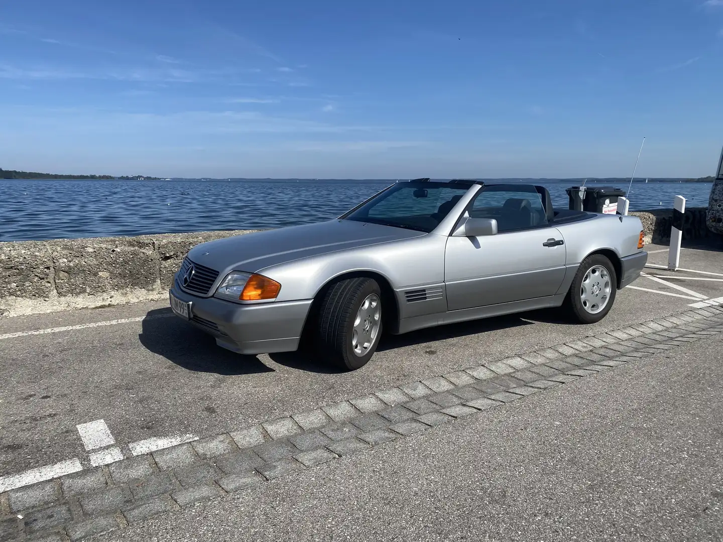 Mercedes-Benz SL 300 SL-24 - 2