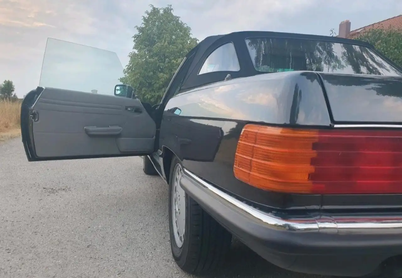 Mercedes-Benz SL 300 Autom. Leder 20Jahre im Besitz sehr gepflegt R107, foto 9