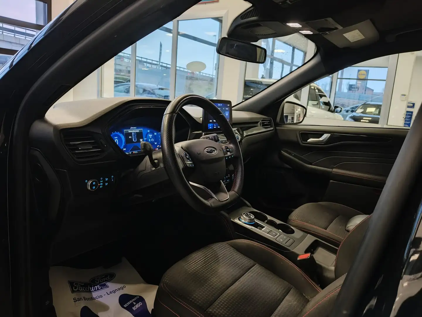 Ford Kuga 2.5 FHEV 190cv 2wd CVT ST-LINE Nero - 2