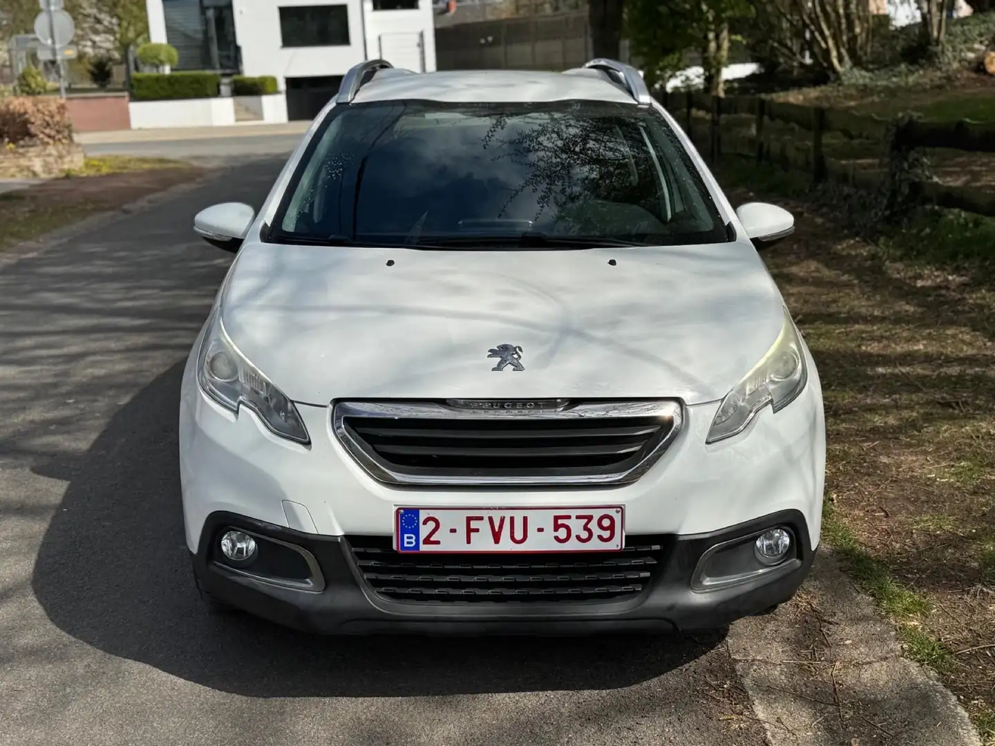 Peugeot 2008 1.6i Allure - 2