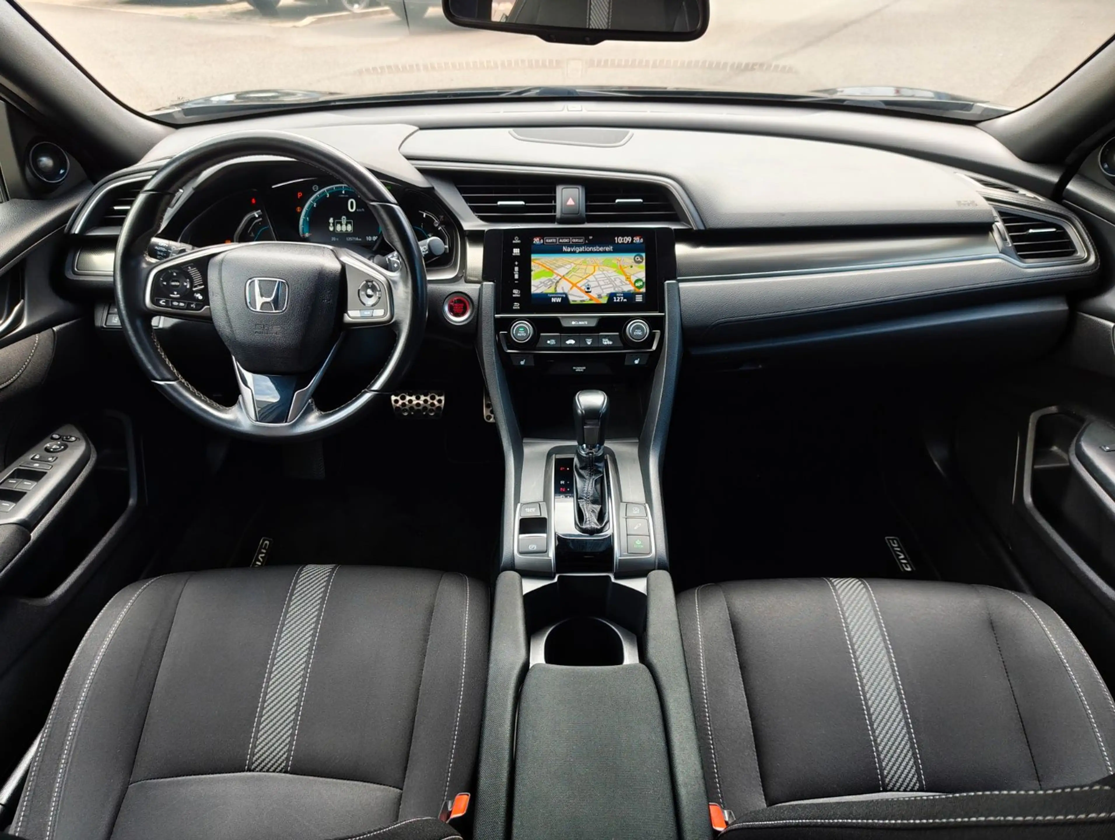 Honda Civic Lim. 1.0 Executive Automatik/Glasdach/AHK — photo 12