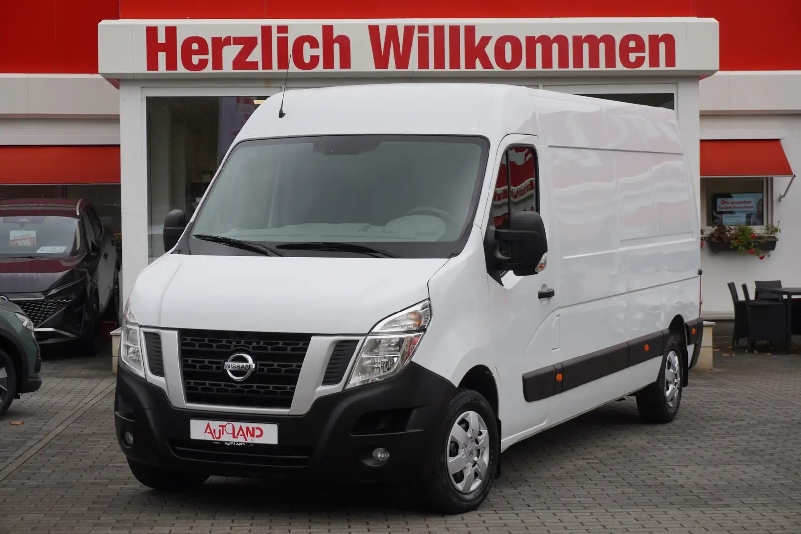 Nissan Kastenwagen 2.3 dCi L3H2 3,5t COMFOR Weiß - 2