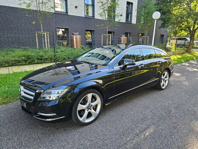 Mercedes-Benz CLS 350 Spur Totwinkel Harman/Kardon SBDH MEM Tüv 12.26
