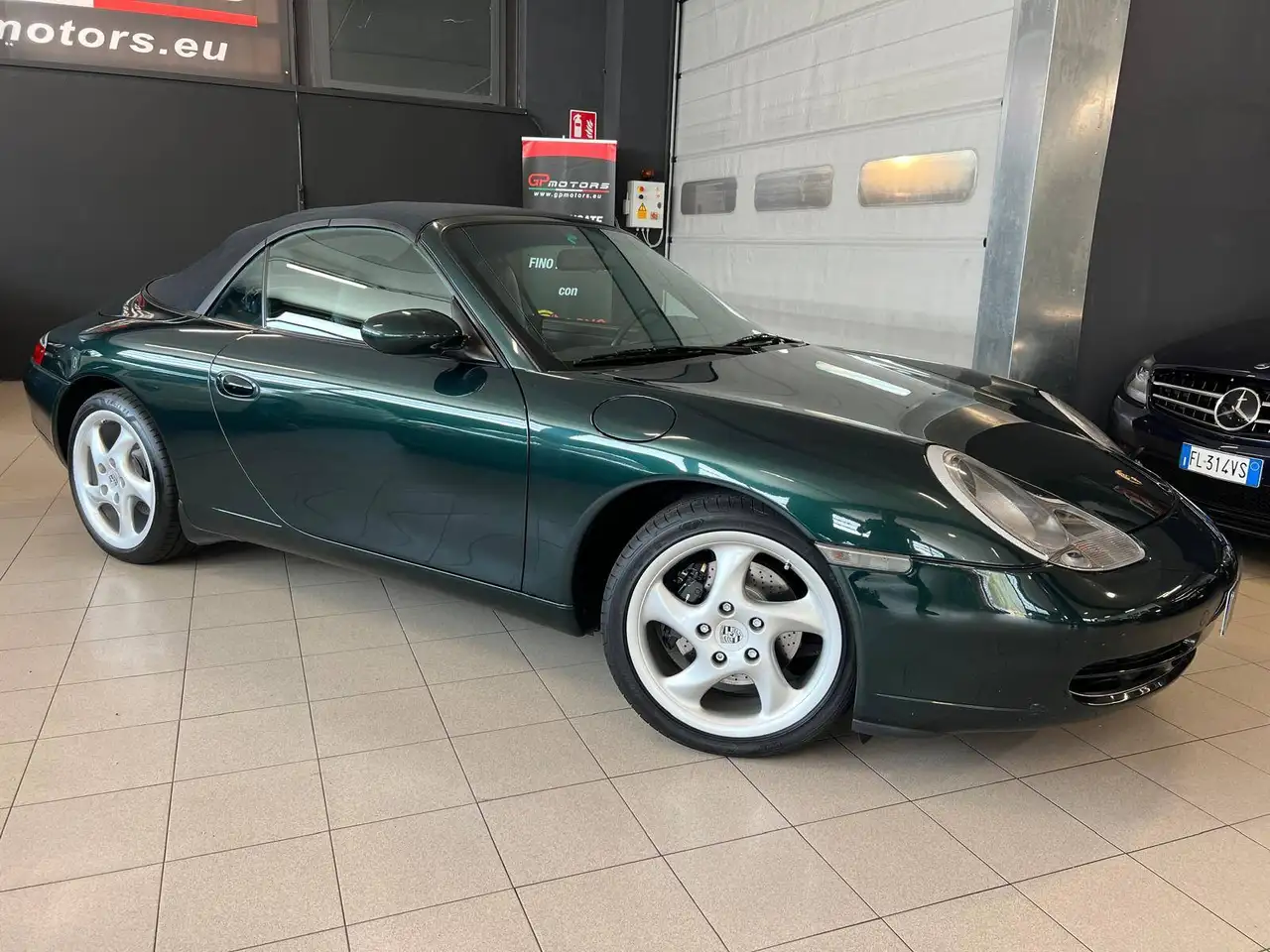 Porsche 996 911 Carrera 3.4 Cabrio 300CV VERDE ORIGINALE ! 1PROPRIETARIO ! FULL SERVICE !, foto 3