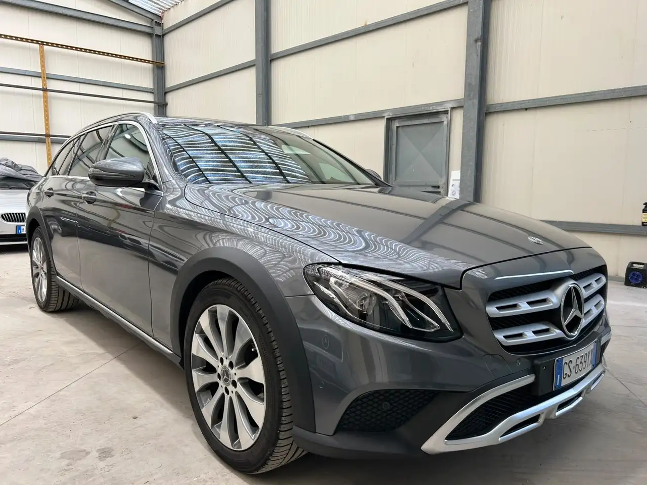 Mercedes-Benz E 220